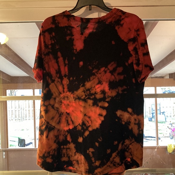 Customized: Old Navy EVERYWEAR tee size Medium - Picture 3 of 4